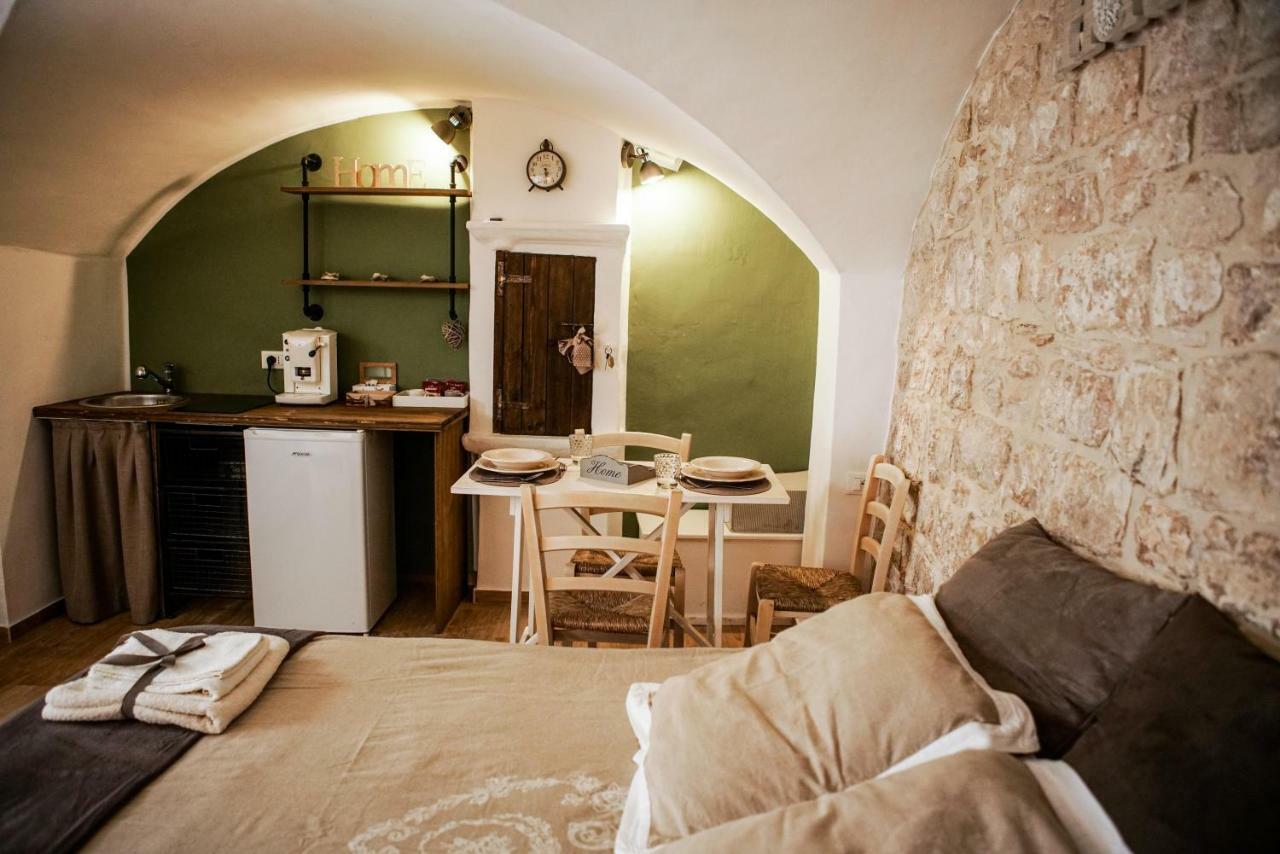 Home 5 - Via Nuova Putignano Exterior photo